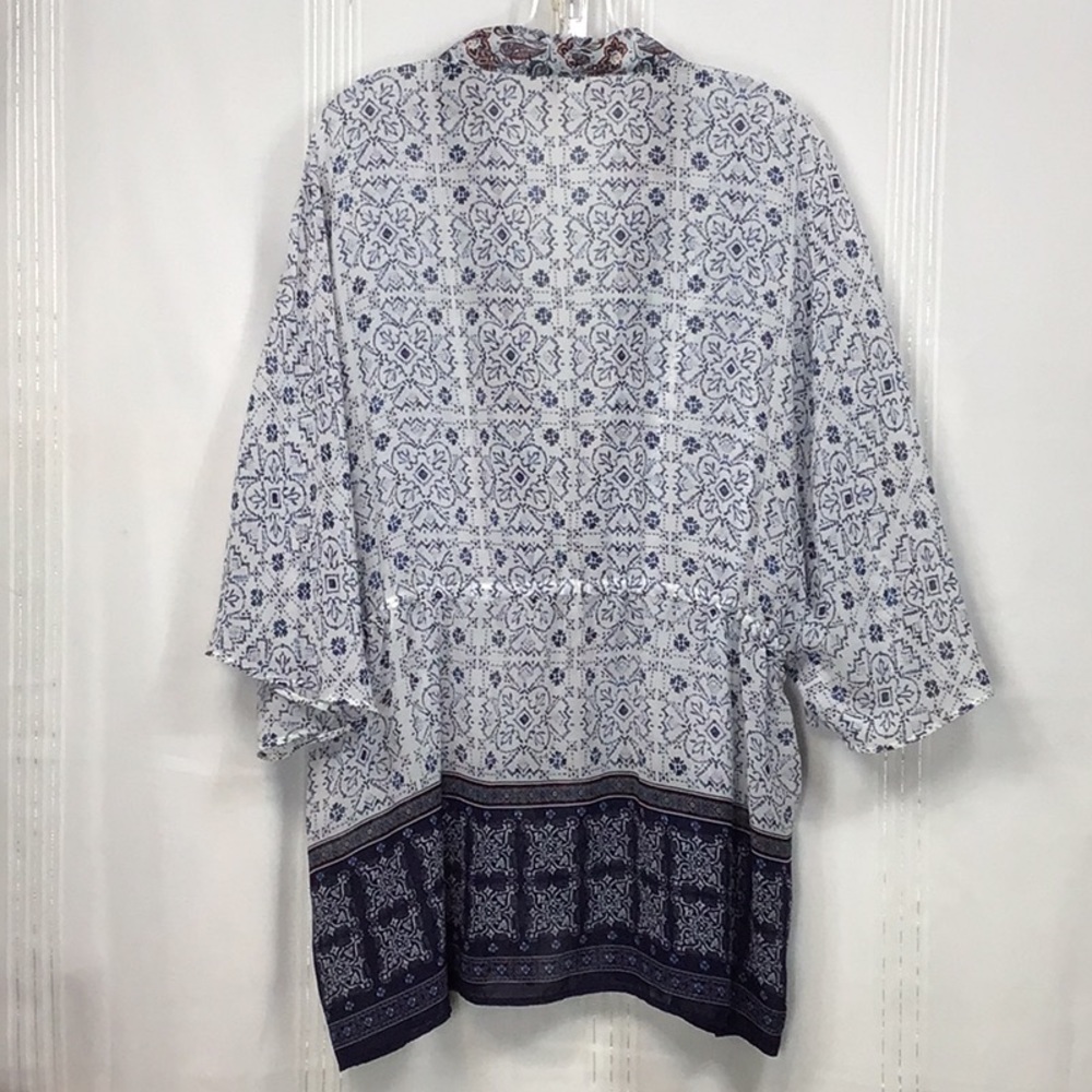 Christopher & Banks Semi Sheer Blue White Patterned Kimono Top Sz.S/M - Picture 4 of 10
